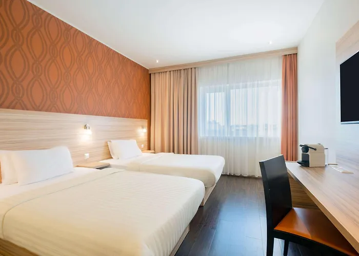 Otel Leonardo Hauptbahnhof 4*