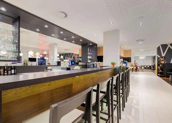 Leonardo Hauptbahnhof Otel 4*