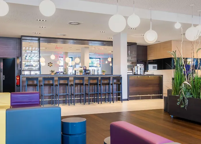 Otel Leonardo Hauptbahnhof 4*