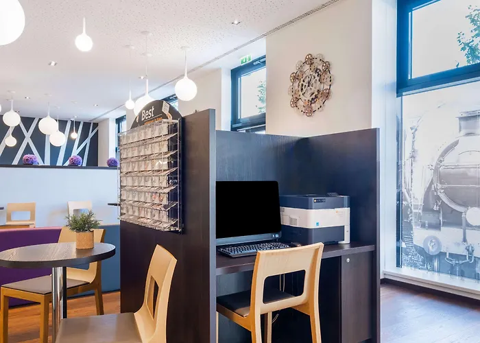 Leonardo Hauptbahnhof Hotel 4*