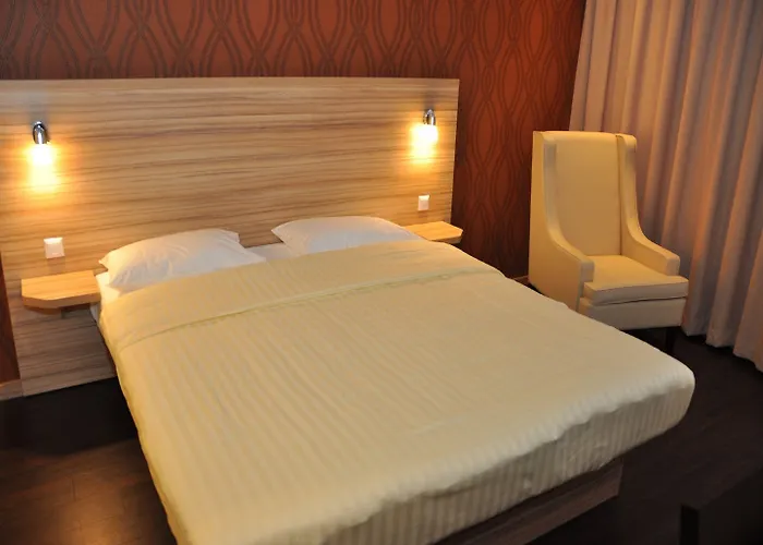 Leonardo Hauptbahnhof Otel