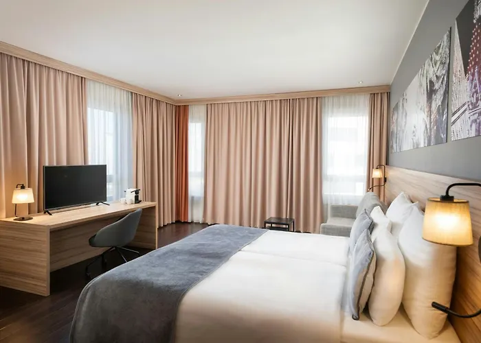 Leonardo Hauptbahnhof Otel Viyana