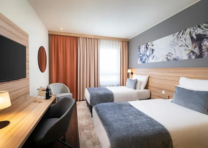 Leonardo Hauptbahnhof 4* Wenen
